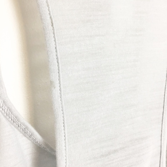 Under Armor Gray Tank Gym Top New Size M - Picture 5 of 5